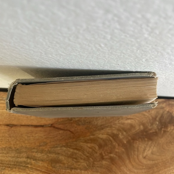 Hardcover Vintage VICTORY by Joseph Conrad, The Modern Library ; 1921 - Picture 9 of 10